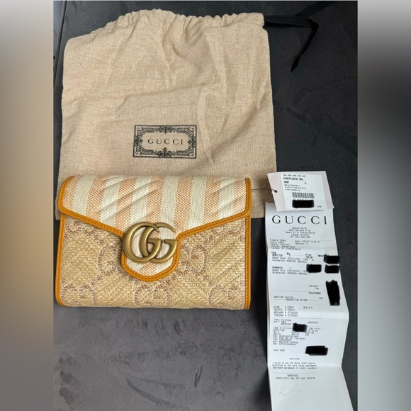 Gucci mini GG Marmont matelassé crossbody bag - Picture 7 of 7